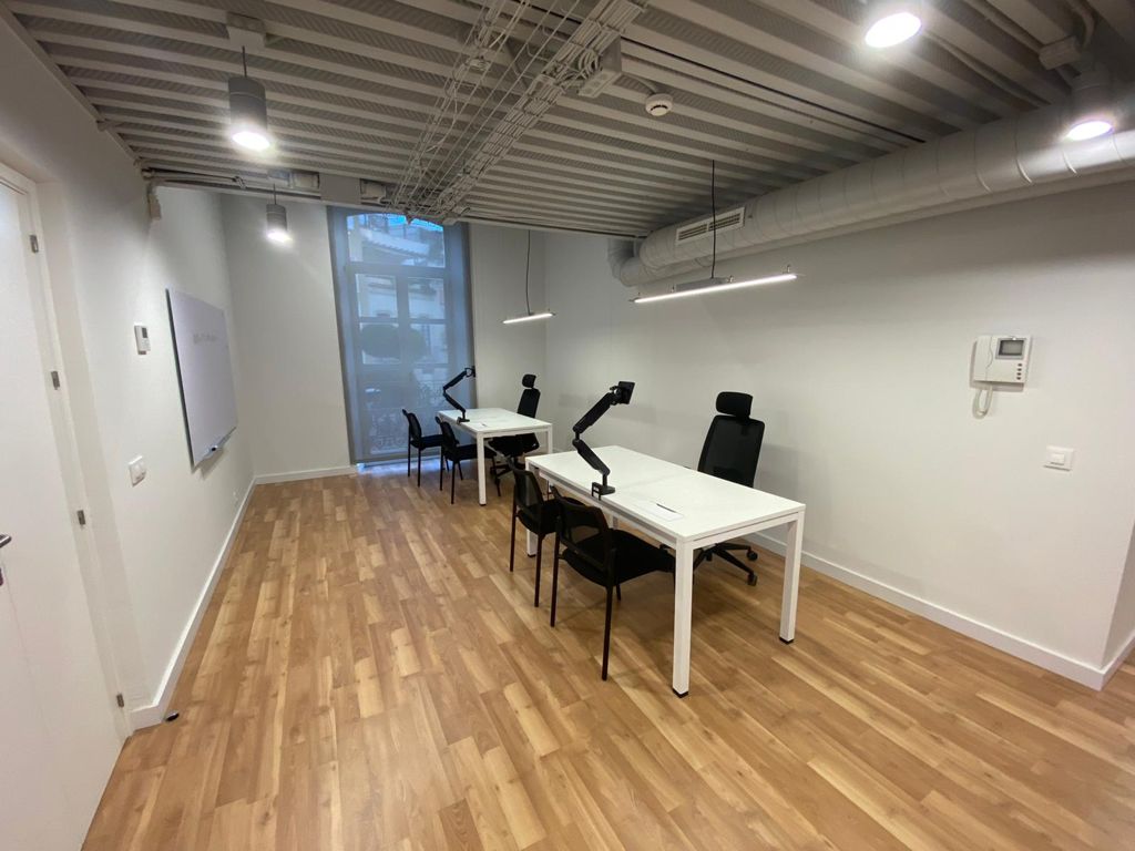 Mesa de Oficina Eco - Robusta y Funcional - Limobel Inwo