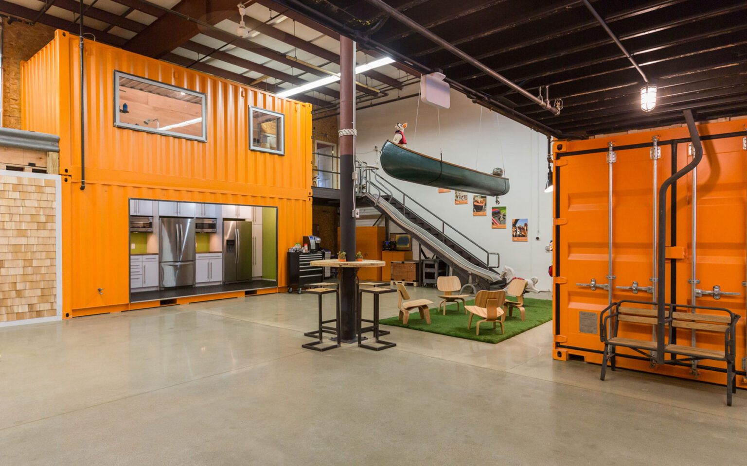 Containers in office projects - Limobel