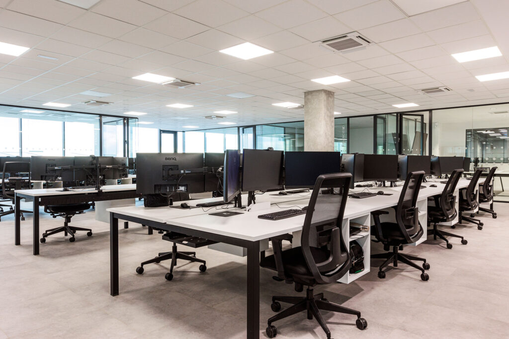 Oficinas Polaris con muebles de Limobel Inwo