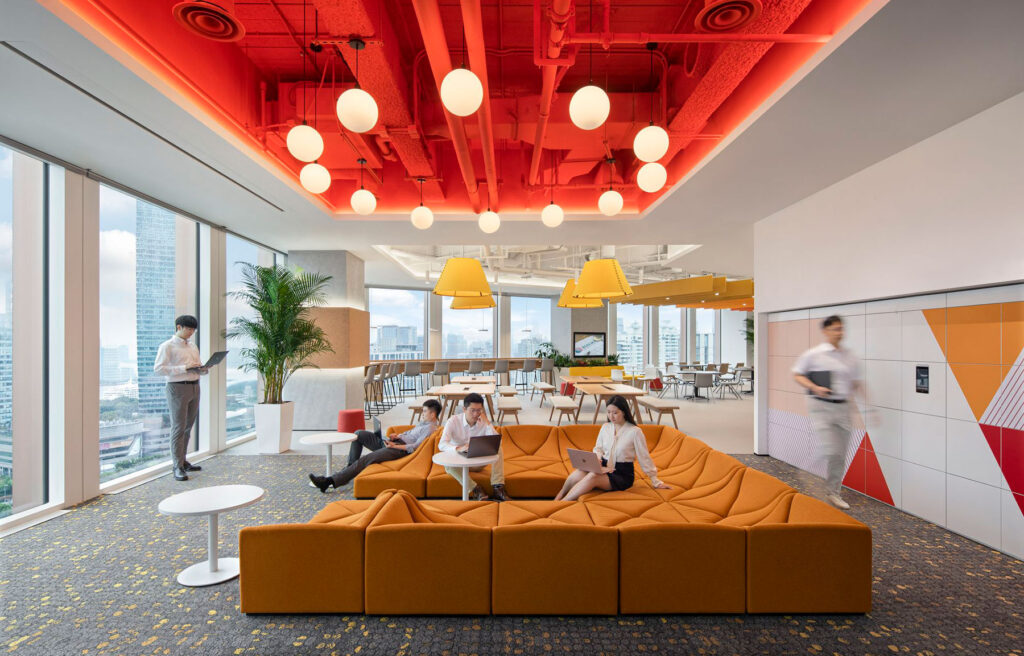 oficinas con luz natural
